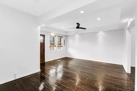 2034 Schrage Ave, Whiting, IN 46394 photo 4