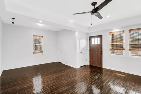 2034 Schrage Ave, Whiting, IN 46394 photo 3