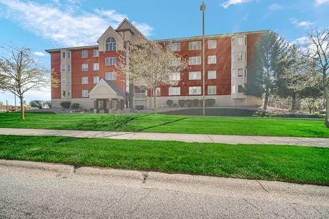 Exterior - 8421 Manor Ave #306, Munster, IN 46321 photo 9 of 9