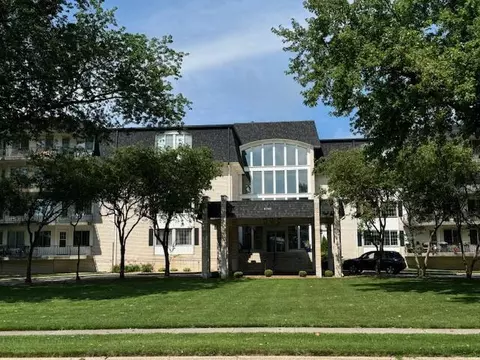 8750 Harrison Ave #313, Munster, IN 46321