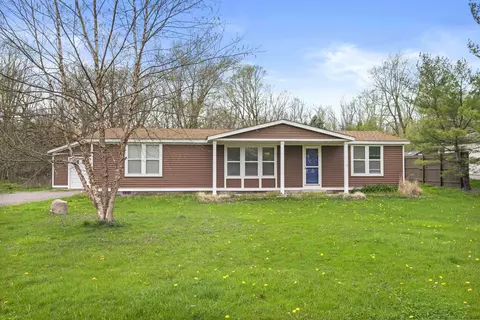 Exterior - 1020 Cardinal Ct, Porter, IN 46304 photo 1 of 5