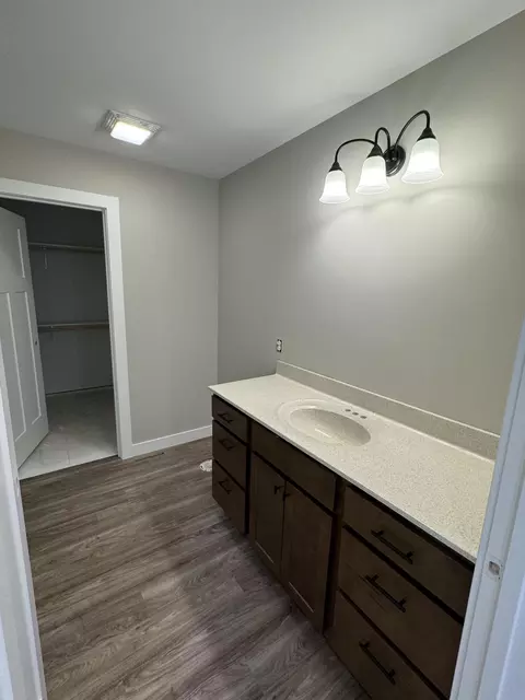 821 9th St #9B, De Motte, IN 46310 photo 12