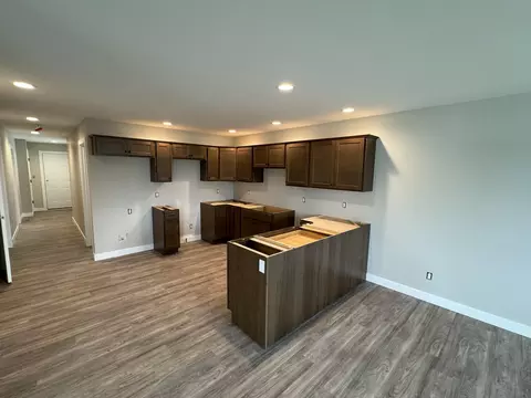 821 9th St #9B, De Motte, IN 46310 photo 6