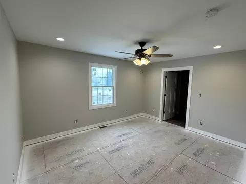 821 9th St #9B, De Motte, IN 46310 photo 11