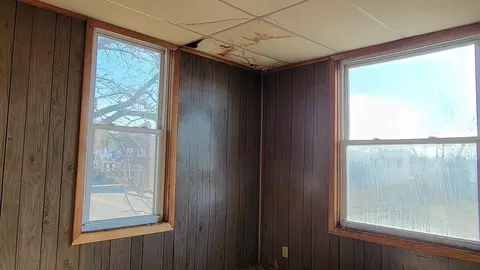831 Michigan St, Hammond, IN 46320 photo 13