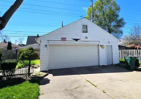 636 Cherry St, Hammond, IN 46324 photo 2