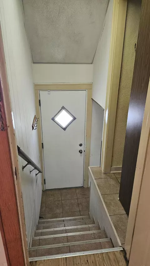 636 Cherry St, Hammond, IN 46324 photo 18