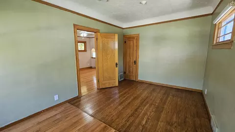636 Cherry St, Hammond, IN 46324 photo 17