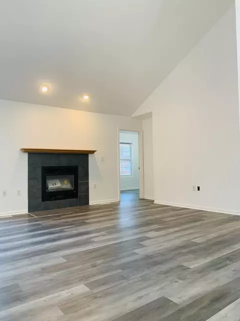 2085 W Adams St, Gary, IN 46407 photo 9