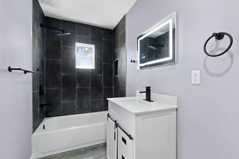 1001 E 48th Pl, Gary, IN 46409 photo 13
