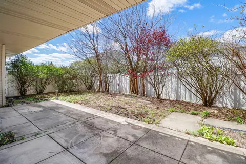 9624 Jackson Ct, Crown Point, IN 46307 photo 6
