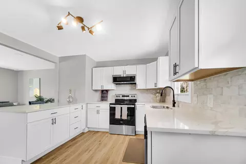 2447 Waite St, Gary, IN 46404 photo 6