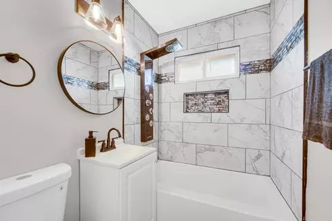 2447 Waite St, Gary, IN 46404 photo 9