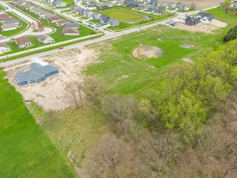 11764 Delaware St, Crown Point, IN 46307 photo 9
