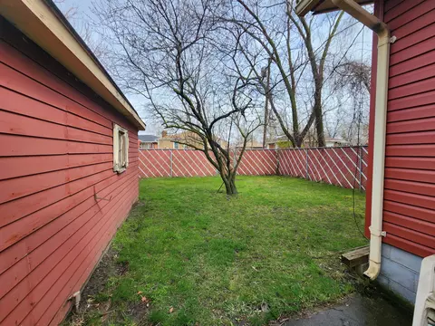 2015 Van Buren St, Gary, IN 46407 photo 3