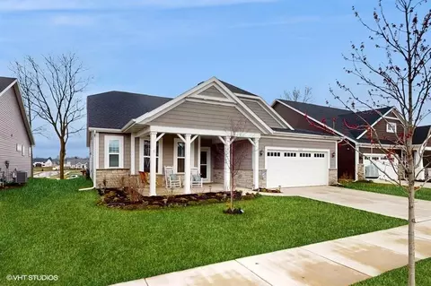 4703 Wayside Ave, Valparaiso, IN 46383 photo 2