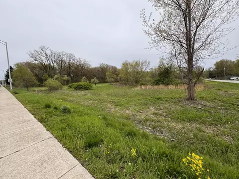 4529 Rutledge St, Gary, IN 46408 photo 4