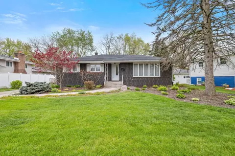 Exterior - 1248 35th St, Munster, IN 46321 photo 2 of 7