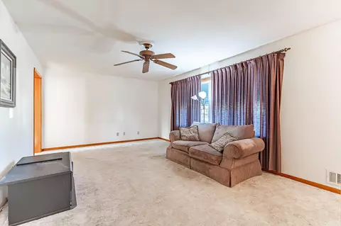 Living - 1432 N Griffith Blvd, Griffith, IN 46319 photo 1 of 3