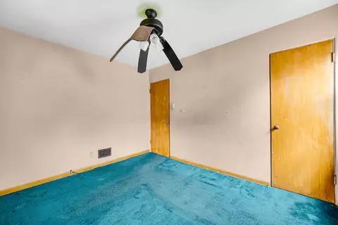 621 Clinton St, Gary, IN 46406 photo 12