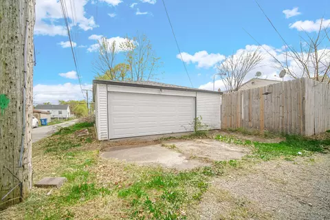 621 Clinton St, Gary, IN 46406 photo 20