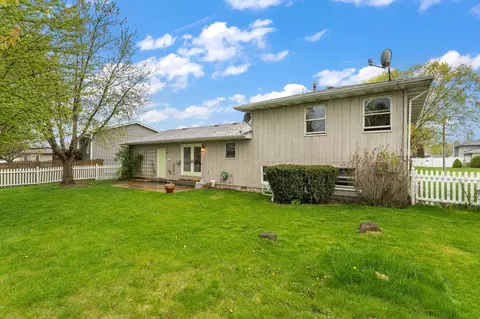 Exterior - 9835 Harrison St, Crown Point, IN 46307 photo 6 of 7