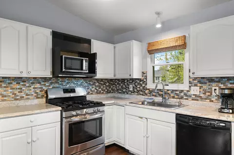 Kitchen - 9835 Harrison St, Crown Point, IN 46307 photo 1 of 2