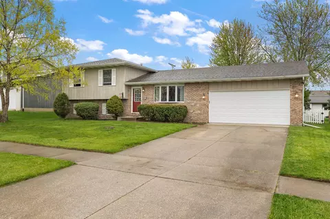 Exterior - 9835 Harrison St, Crown Point, IN 46307 photo 1 of 7