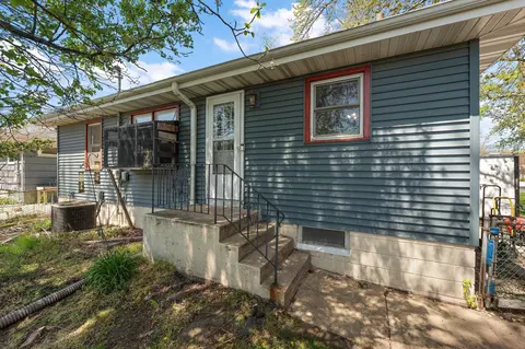 209 W 40th Pl, Griffith, IN 46319 photo 16