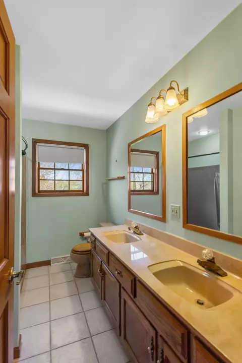 2661 Tower Ct, Dyer, IN 46311 photo 27