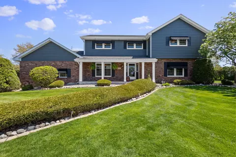 2661 Tower Ct, Dyer, IN 46311 photo 1