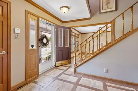 2661 Tower Ct, Dyer, IN 46311 photo 5