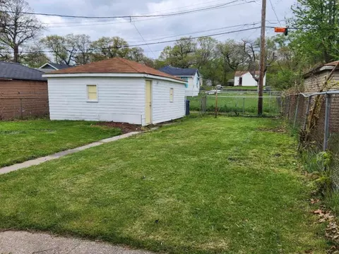 4545 Buchanan St, Gary, IN 46408 photo 18