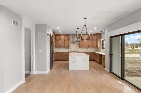 9450 Iris Dr, Saint John, IN 46373 photo 17