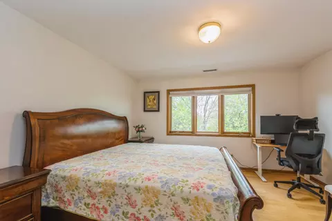 1033 Cornwallis Ln, Munster, IN 46321 photo 14