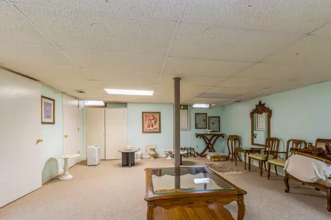 1033 Cornwallis Ln, Munster, IN 46321 photo 18