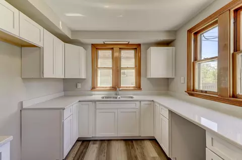 Kitchen - 4422 Dearborn Ave, Hammond, IN 46327 photo 4 of 4
