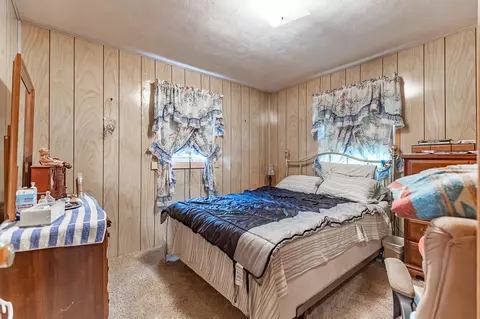 Bedroom - 5849 W 40th Pl, Gary, IN 46408 photo 1 of 2