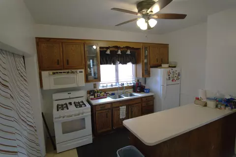 1713 Myrtle Ave, Whiting, IN 46394 photo 10