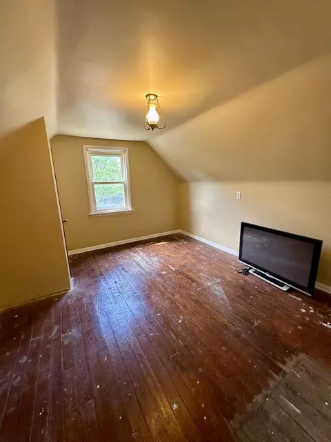 1713 Myrtle Ave, Whiting, IN 46394 photo 15