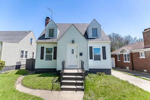 3871 Monroe St, Gary, IN 46408 photo 2