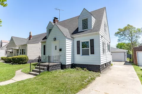 3871 Monroe St, Gary, IN 46408 photo 1