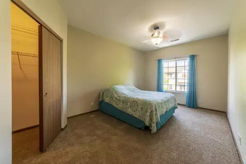 86 Creston Cir, Aurora, IL 60504 photo 14