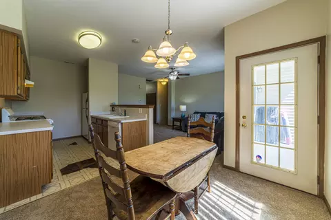 86 Creston Cir, Aurora, IL 60504 photo 7