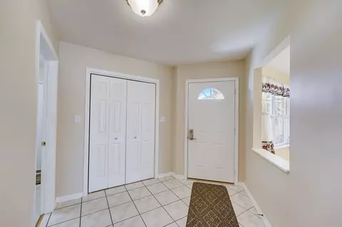 5827 Anthony Ct, Griffith, IN 46319 photo 16