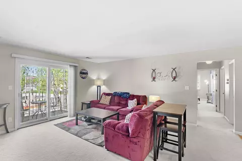 2720 Georgetowne Dr #A2, Highland, IN 46322 photo 3