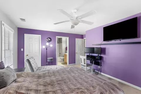 2720 Georgetowne Dr #A2, Highland, IN 46322 photo 10