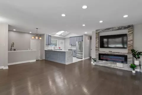 6612 Ash Ave, Gary, IN 46403 photo 3