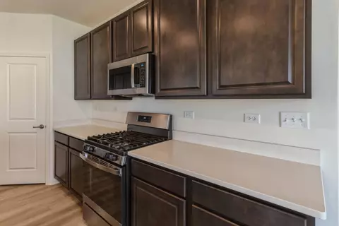 3852 Porter St, Valparaiso, IN 46385 photo 6