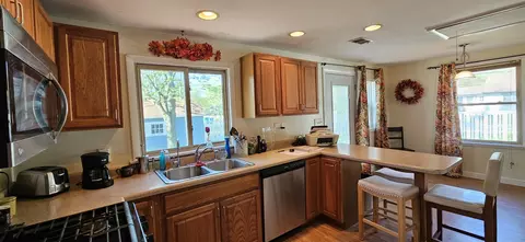 8001 Maple Ave, Gary, IN 46403 photo 25